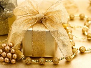 Appreciation Elevated: Luxe Holiday Gift Melds Sentiment, Historical Significance & Asset Value