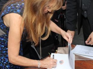 The Jane Seymour - A Celebrity Blue Diamond Ring