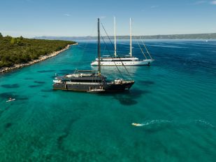 Worldwide Yacht Charter