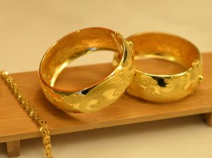 12 Best Websites to Buy Gold Plated Jewelry That Won't Tarnish