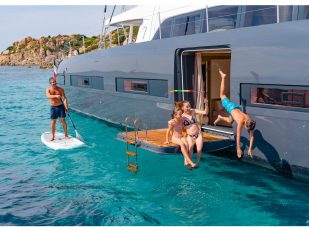 Experience Winter Sunshine for Less: The Case for a Last-Minute Caribbean Yacht Charter