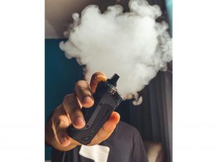 Choosing Your First Vaping Device: A Beginner's Practical Guide