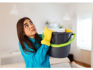 6 Reasons Professional Water Damage Restoration is Better Than DIY Efforts