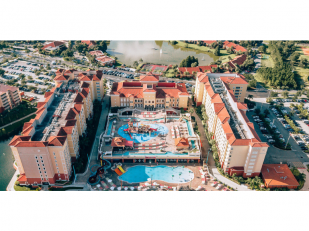 Best Resorts With Water Parks (2026): Westgate Resorts Awarded Top Family Fun Destination by Expert