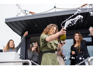 How to Create an Unforgettable Yacht Celebration
