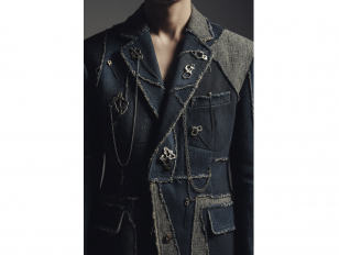 Wearable Symbols: How Tiny Adornments Became Fashion&rsquo;s Most Intimate Visual Language