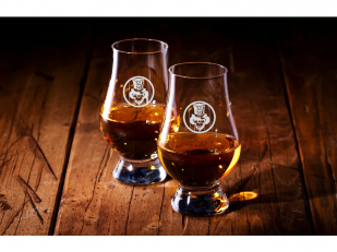 Home Speakeasy Trend 2026: How DIY Whiskey Tasting Kits Are Revolutionizing Living Room Experiences
