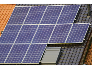 The Elegance of Energy Independence: Why Luxury Homes Choose Solar Energy Installation