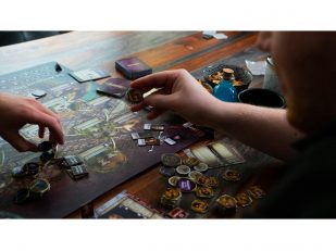 Collector&rsquo;s Insight: Distinguishing Authentic Beyblades from Counterfeit Versions