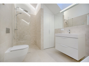 Simple Upgrades That Can Modernize Any Bathroom