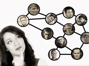 How to Keep Important Contacts Organized During a Long Move