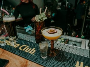 5 Chic Ideas for a Sophisticated Date Night