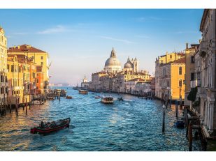 Luxury Meets Adventure: Private Boat Tours in Malta with GozoBlu