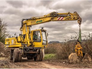 Essential Tools and Equipment for Large Farms