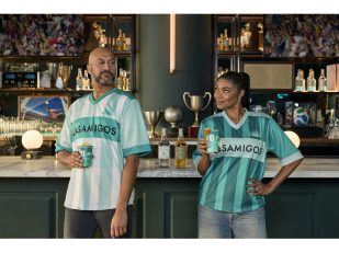 Team Classic Of Team Spicy? Casamigos Tequila Brings Rivals Together For FIFA World Cup 2026&trade;