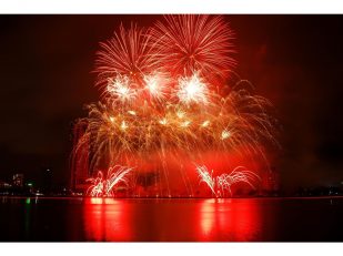 How to Build Atmosphere With Fireworks