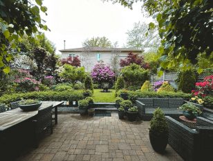 How to Plan the Perfect Custom Deck for Your Backyard Space
