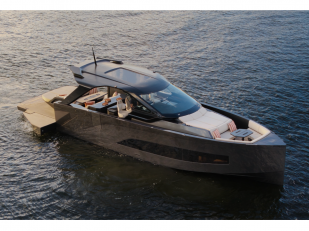 New era of yachting dawns with the world debut of the Manari 52