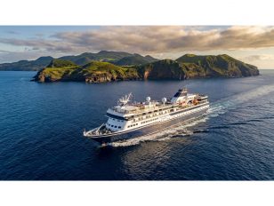 VidantaWorld Voyages ELEGANT: A Luxury Ultra Yacht Experience Redefining Mediterranean Travel
