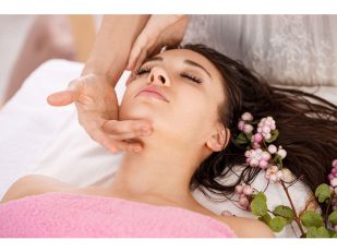 How to Build a Luxury Skin Care Routine