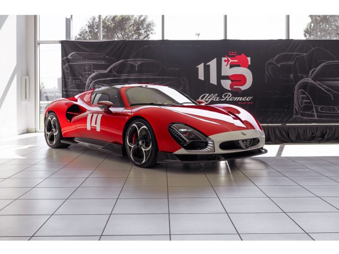 Alfa Romeo 33 Stradale Celebrates Historic Handoffs Across Two Continents