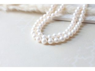 Why Pearl Jewelry Requires Special Maintenance and Care