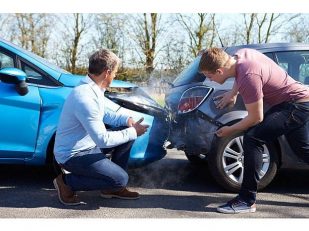 What to Do When a Car Accident Only Damages Your Vehicle