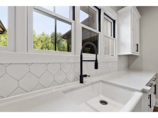 Sink Selection Decoded: 5 Mistakes Australian Renovators Make