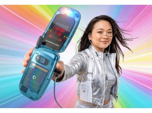 Commodore Announces Callback 8020, the Mobile Phone That Helps You Disconnect