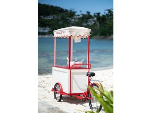 Round Hill Hotel & Villas 'Pops The Cork' On Summer 2026 With Mo&euml;t & Chandon Private Beach