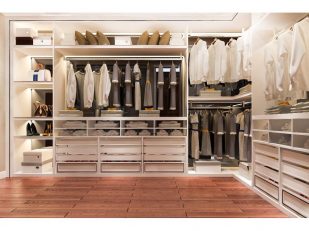 How Custom Closet Systems Improve Daily Organization at Home