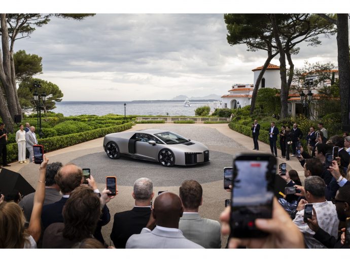 CEO Gernot D&ouml;llner: &ldquo;The Audi Nuvolari is a physical manifestation of Audi&rsquo;s technological renewal&rdquo;