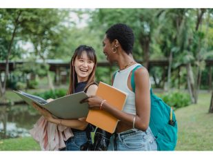 Smart Financial Habits for College Students: Laying the Groundwork for Success
