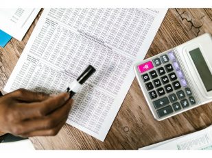 Exploring Career Pathways in Oil and Gas Accounting