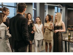 How to Plan Stress-Free Corporate Events: A Comprehensive Guide