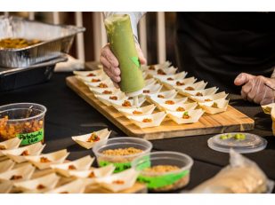La Tabl&eacute;e des Chefs: A Winnipeg Team Wins the 13th National Finals of the Culinary Brigades