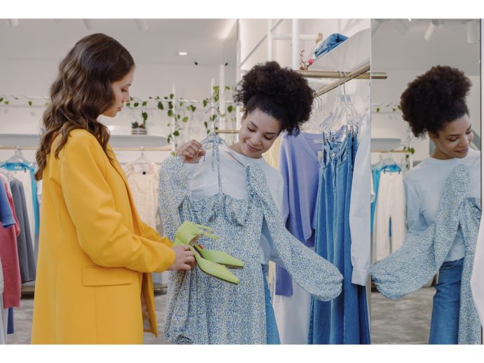 How Manufacturers Keep Up with Fast-Changing Fashion Trends