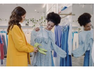 How Manufacturers Keep Up with Fast-Changing Fashion Trends