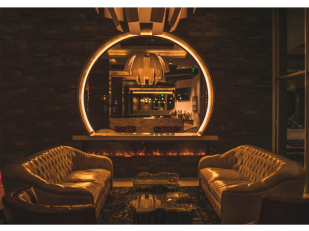 Top Destinations for Premier Evening Entertainment and Hospitality