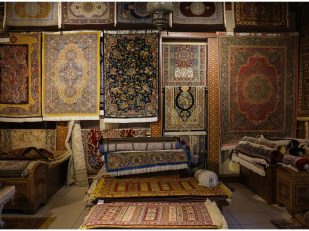 Choosing the Right Carpet Store in San Diego for Your Home or Business