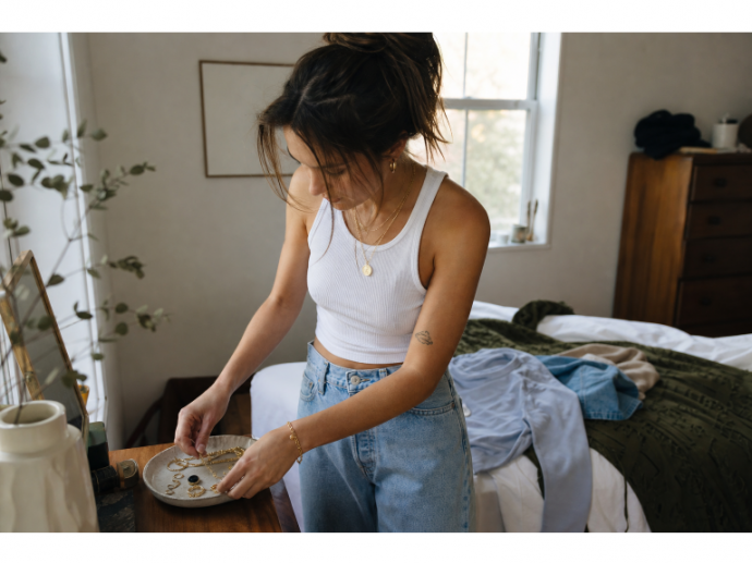 How To Build A Personal Jewelry Wardrobe That Still Feels Effortless In 2026