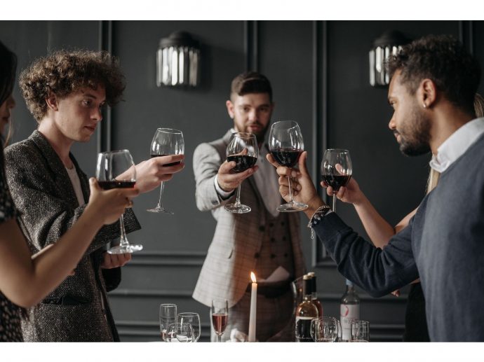 Why the Affluent Are Curating Their Digital Circles