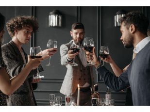 Why the Affluent Are Curating Their Digital Circles
