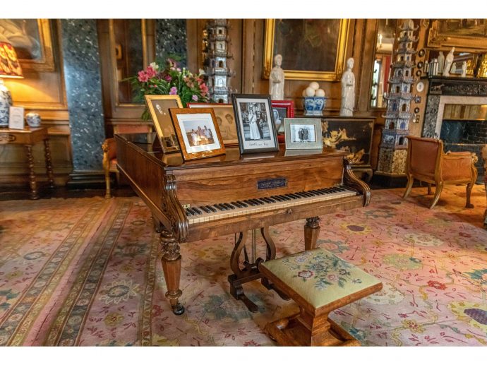 How Much Should You Tip Movers, and Does It Change For A Piano Or Antiques?