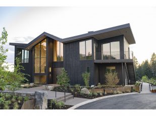 Perl&eacute;e Opens In Oregon's Dundee Hills
