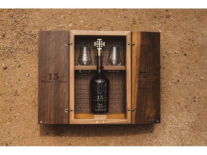 C&oacute;digo 1530&reg; Unveils 15-Year Extra A&ntilde;ejo, A Rare Double Barrel Release
