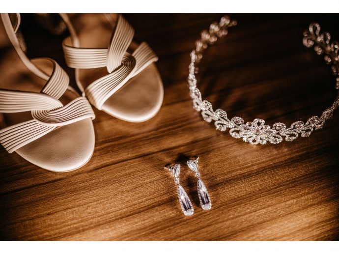 Bridal Accessories Beyond the Veil: Scarves, Capes and Lace Details
