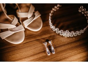 Bridal Accessories Beyond the Veil: Scarves, Capes and Lace Details