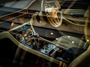 The Details That Define a Luxury Vehicle