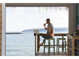 Renting vs Buying a Condo in Pattaya: What Digital Nomads Need to Know